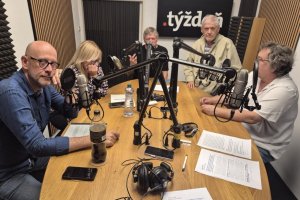 Týždeň s .týždňom: Aké sú Kaliňákove obchody so Strnadom? Čo zamlčal prezident? Čo odkryla šéfka Európskej komisie?