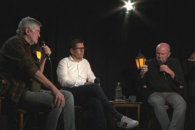 .pod lampou: Stačí po voľbách vymeniť ľudí, alebo potrebujeme hlbšie zmeny? Spor medzi Hamranom a Kvasnicom