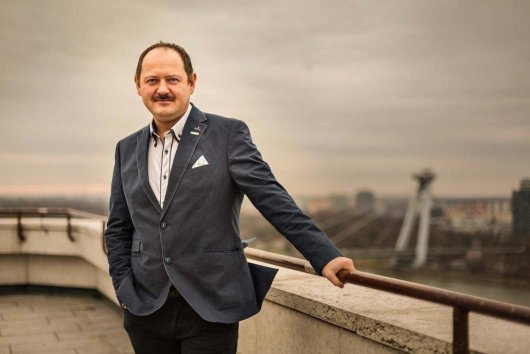 Zsolt Simon: Minister Takáč ohrozuje celý sektor poľnohospodárstva, premiér by mal zasiahnuť