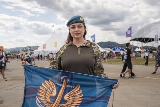 Khrystyna Panasiuk: Civilisti sa museli stať vojakmi. Nebola to naša voľba