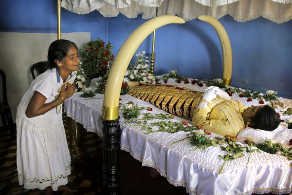 Teroristi usmrtili na Srí Lanke 45 detí, najmladšie malo 13 mesiacov