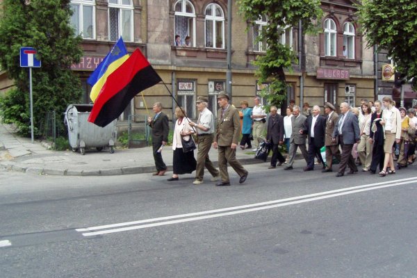 Kyjev bude reagovať na iniciatívu poľského prezidenta zakázať vlajku banderovcov