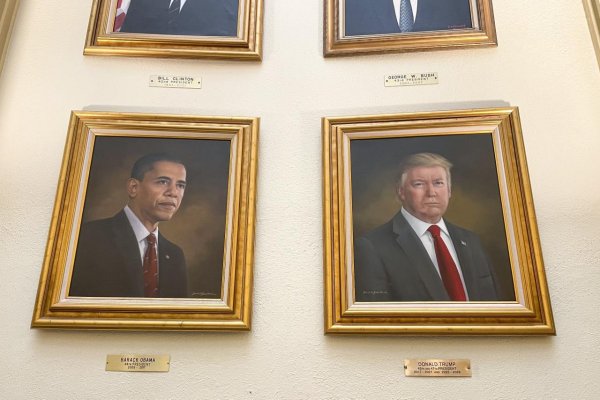 Obamova kancelária označila Trumpove obvinenia z vlastizrady za bizarné