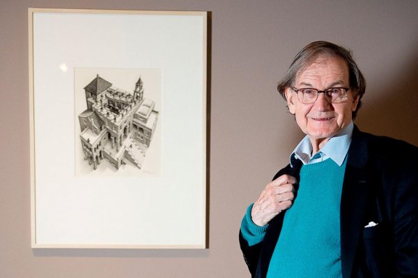 Sir Roger Penrose: Vesmíry, jeden za druhým