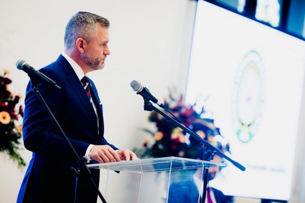 Ministerstvo vnútra zrušilo Pellegrinimu pokutu za financovanie prezidentskej kampane