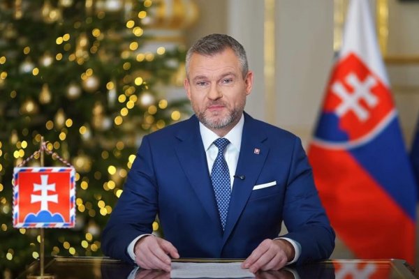 Novoročný príhovor prezidenta: Politici z oboch táborov burcujú ľudí k vypätejším a negatívnejším emóciám