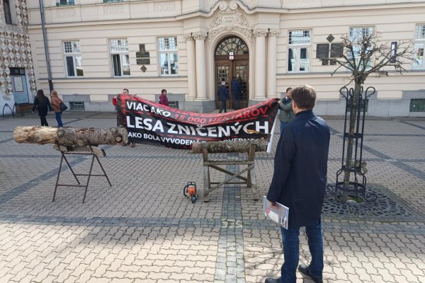 Podľa Hlinu je návrh zákona o ochrane prírody mimoriadne nebezpečný