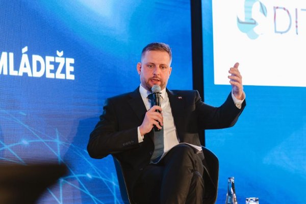 Szalay: Šaško nemá víziu, mandát ani tím na presadzovanie potrebných zmien