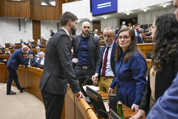 V súvislosti s rušením Úradu na ochranu oznamovateľov PS avizuje podanie na Ústavný súd