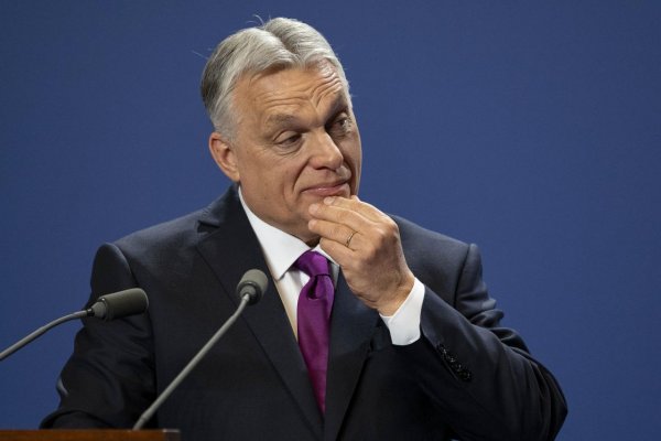 Orbán odcestoval do Francúzska na zhromaždenie Patriotov pre Európu