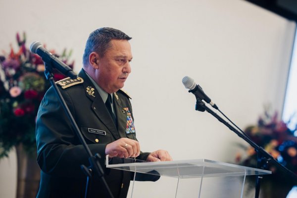 SNS vyzýva na odvolanie náčelníka generálneho štábu Daniela Zmeka