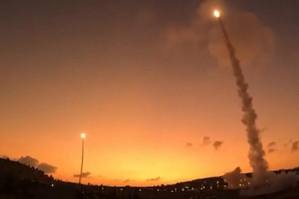 Upútavka: Prečo treba Irán poraziť