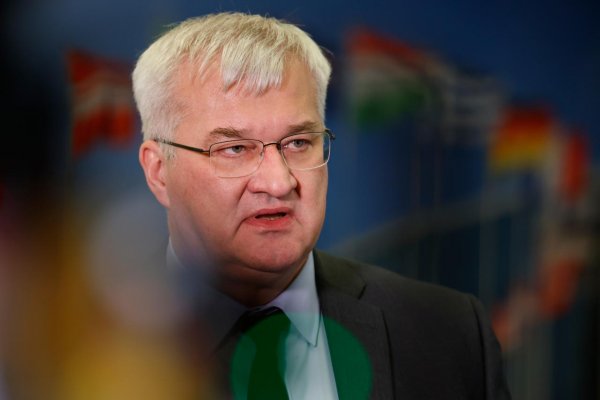 Sybiha privítal rozhodnutie pobaltských štátov nepovoliť Ficovi prelet do Moskvy