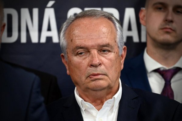 Poslanec Radačovský sa ako jediný Slovák zúčastnil na vojenskej prehliadke na Červenom námestí v Moskve