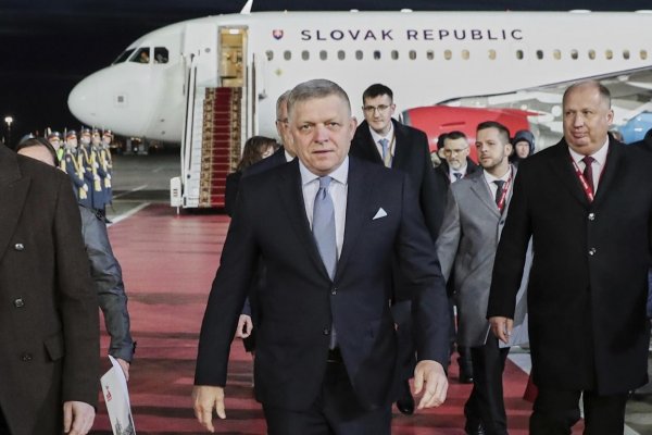 Šimečka: Fico v Moskve nereprezentuje Slovensko, je hanbou