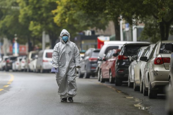 Riaditeľka ústavu vo Wu-chane poprela únik koronavírusu z laboratória