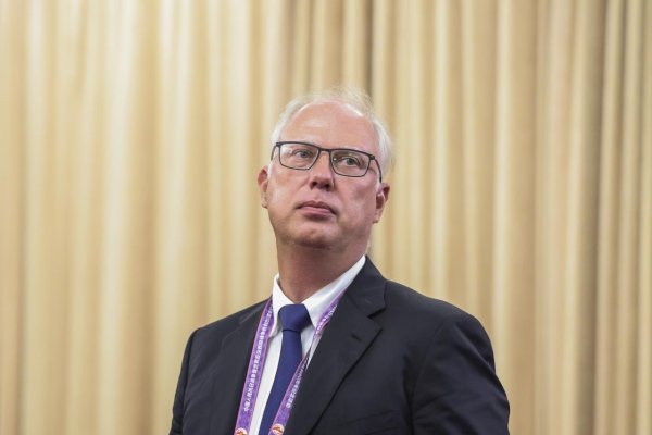 Ukrajina uvalila sankcie na Dmitrijeva, známeho v súvislosti s vakcínou Sputnik