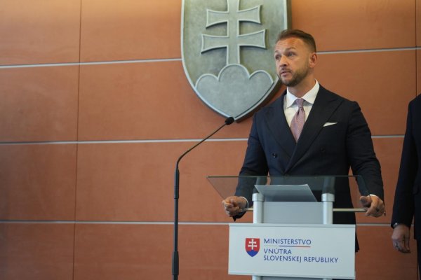 Šutaj Eštok: Opozícia odmieta, aby sa politické strany podieľali na konsolidácii