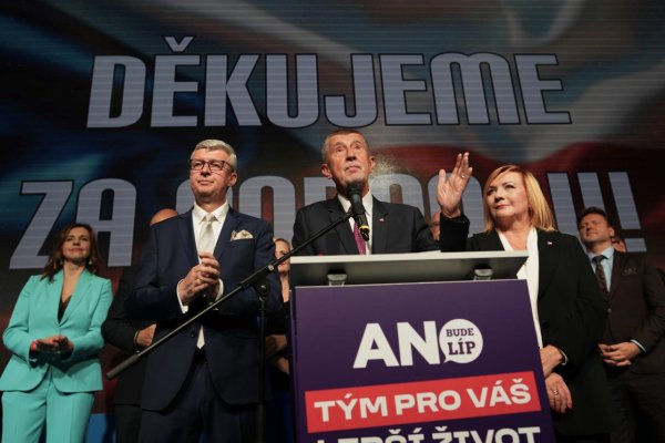 Politológovia očakávajú výraznejšiu spoluprácu česko-slovenských vlád