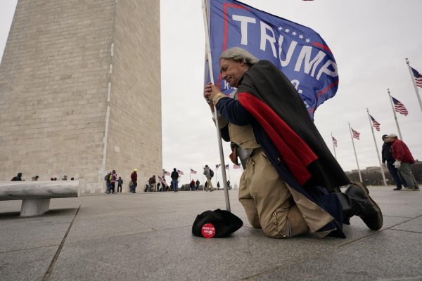 Trump zrušil tlačovú konferenciu naplánovanú na výročie vtrhnutia svojich stúpencov do Kapitolu