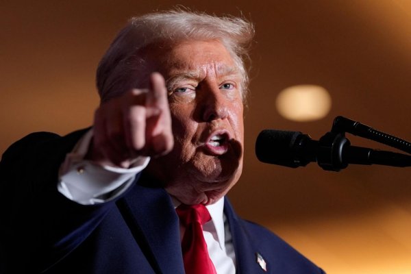 Trump znovu kritizoval Európy pre jej migračnú a energetickú politiku