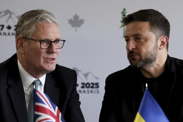 Zelenskyj bude v Británii diskutovať o obrane a ukončení vojny na Ukrajine