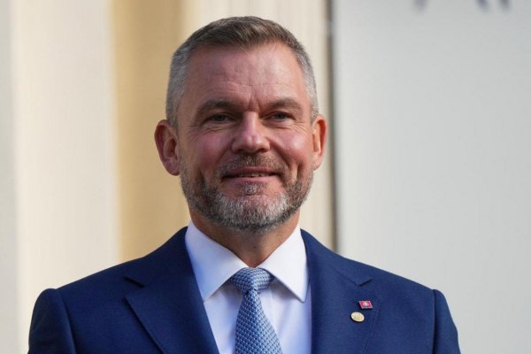 Prezident v utorok odcestuje do Indie, zúčastní sa na medzinárodnom samite o AI