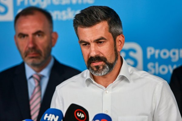 Podľa PS idú milióny z plánu obnovy firmám s jednoeurovými tržbami, hnutie podáva trestné oznámenia