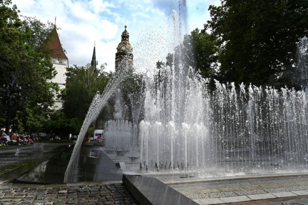 Polícia pre bombové vyhrážky prehľadáva košický Dóm sv. Alžbety