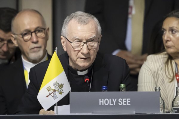 Kardinál Parolin na Ukrajine vyzval veriacich nestrácať vieru a nádej