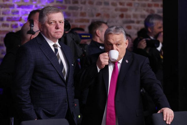 Orbán: Nepošleme na Ukrajinu zbrane, peniaze ani mladých Maďarov