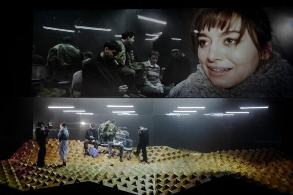 Štefan Hríb: Threema a prázdnota, a predsa nádej