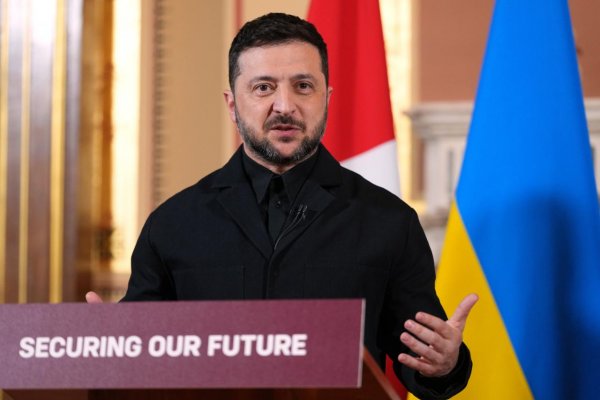 Ukrajina ONLINE: Ukrajina v novembri spustí obmedzený vývoz svojich zbraní, oznámil Zelenskyj