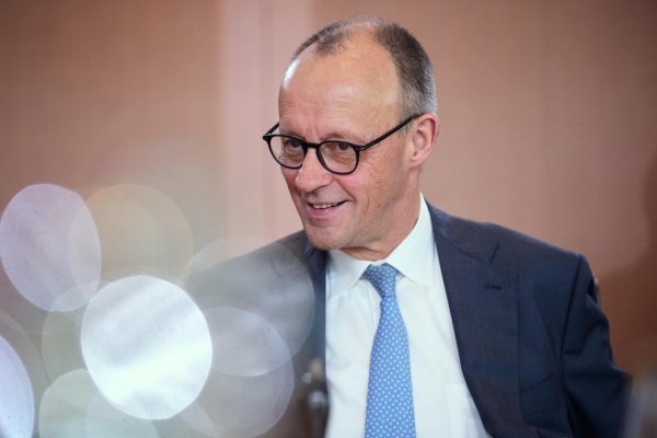 Nemecký kancelár Merz odsúdil „úplné barbarstvo“ Ruska za vlády Putina