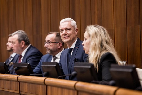 Ferenčák z Hlasu chce predložiť návrh, aby boli na zmenu Ústavy potrebné dve tretiny hlasov
