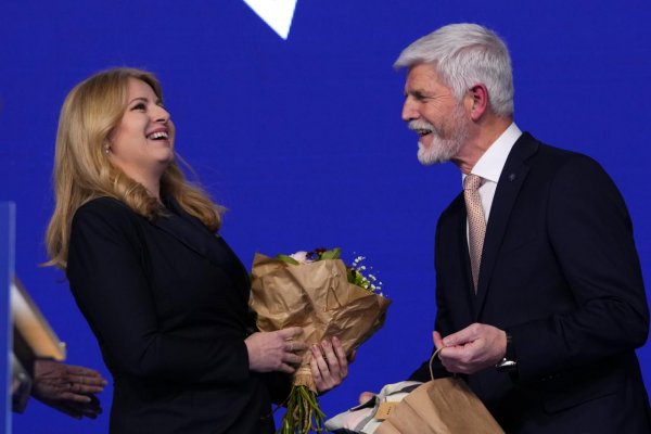 Pavel zatelefonuje Zelenskému, chce ísť na Ukrajinu spolu s Čaputovou