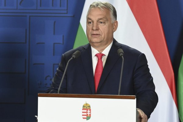 Podľa Orbána Maďarsko pokračuje v politike  „triezveho hlasu“