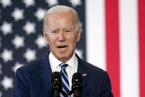 Napriek pozvaniu Zelenského, Biden návštevu Ukrajiny nezvažuje 