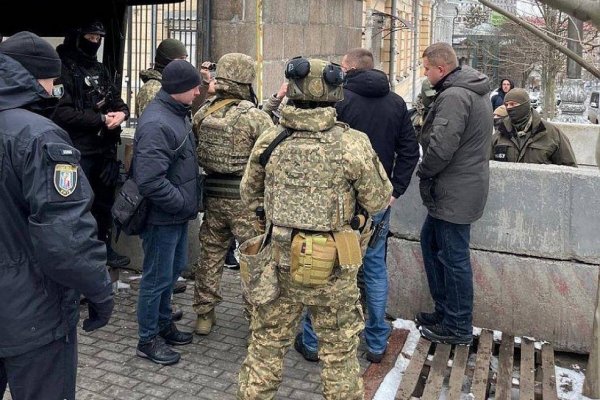 Ukrajinský protikorupčný úrad tvrdí, že mu bránia v raziách v parlamente