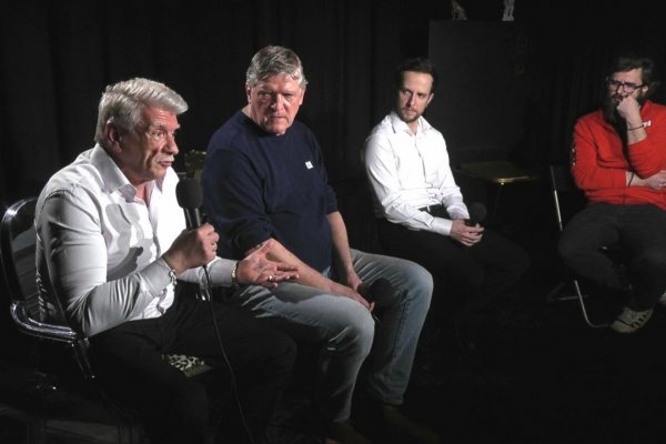 Diskusia k divadelnému predstaveniu THREEEMA