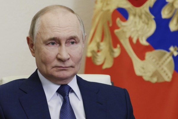 Putin priznal ekonomické problémy, Moskva sa pripravuje na zníženie vojenských výdavkov