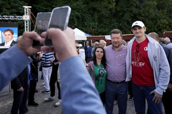 Okamura z SPD rokuje s víťazným hnutím ANO o priamej účasti vo vláde