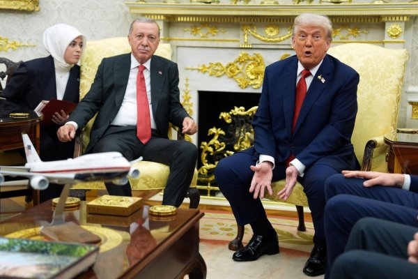 Trump požiadal Turecko, aby presvedčilo Hamas prijať mierový plán