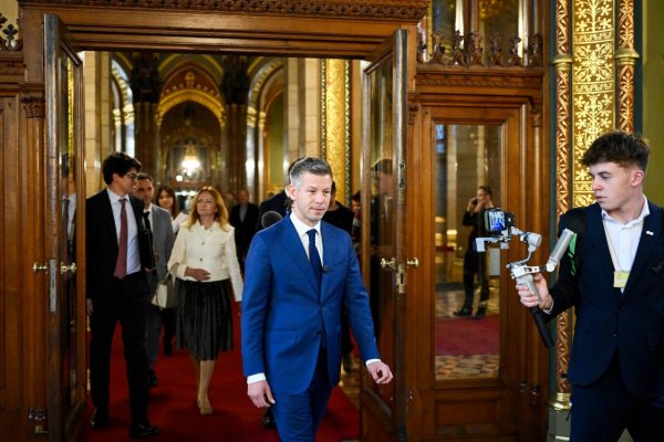 Nastupujúca maďarská vláda chce otvoriť archívy tajnej polície z čias komunizmu