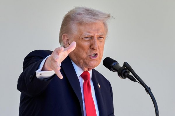 Vyrába Trump nepriateľov pre budúcu Ameriku?