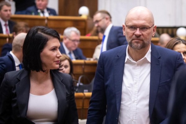 Sulík odchádza zo SaS, v ďalších voľbách bude kandidovať s Bittó Cigánikovou, za ktoru stranu zatiaľ nevie