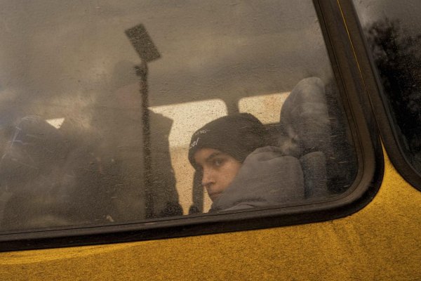 Ukrajina ONLINE: Kyjev nariadil evakuáciu detí z časti Záporožskej oblasti