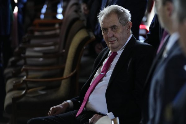 Exprezident Miloš Zeman si v Prahe otvoril svoju kanceláriu