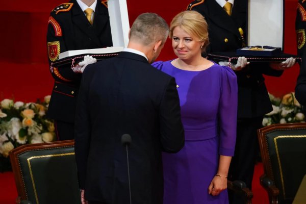 Čaputová symbolicky odovzdala Prezidentský palác P. Pellegrinimu