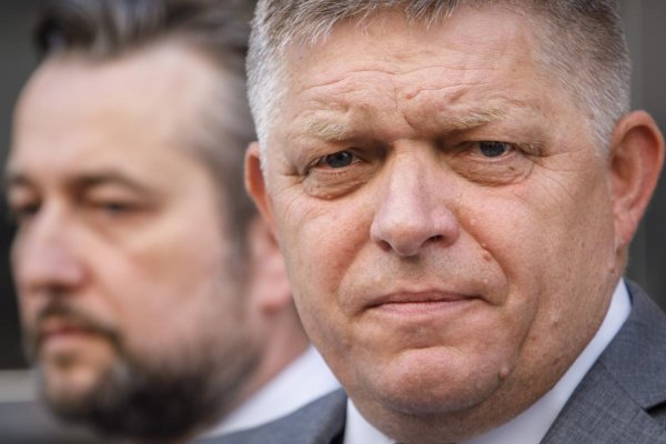 Robert Fico a Smer sa postavili na stranu zla